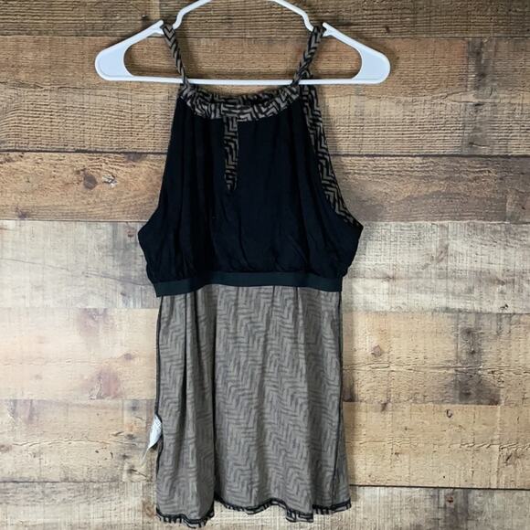 Banana Republic Tribal Tank Top Shelf Bra Keyhole Neck Size Small - Picture 10 of 11